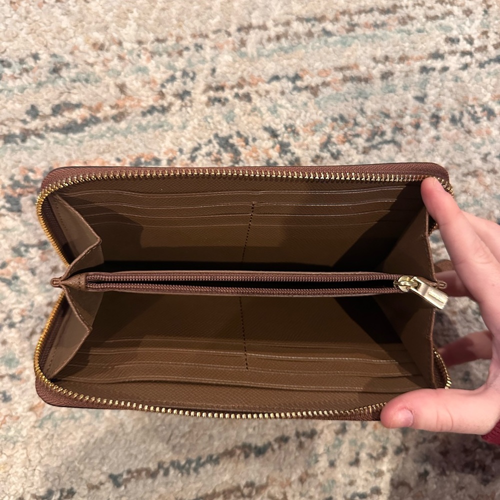 Coach Tan Leather Wallet - Picture 3 of 4
